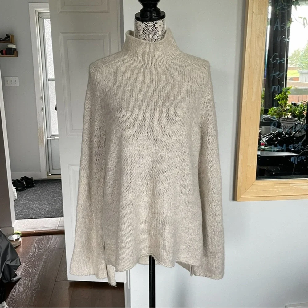 Aritzia Large Golden TNA Wool Blend Mock Neck Knit Sweater. Oatmeal. - Picture 6 of 14